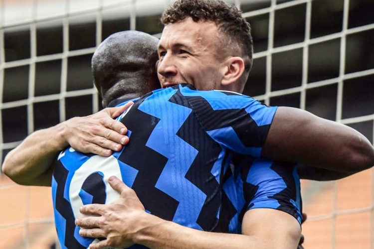 Romelu Lukaku i Ivan Perišić