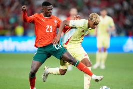 Nuno Mendes i Lamine Yamal