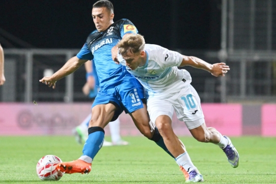 U srijedu međusobno igraju momčadi koje se bore za treće mjesto, Varaždin otvorio istočnu tribinu uoči gostovanja Rijeke