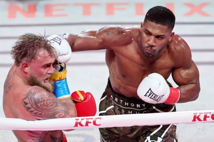 Anthony Joshua nokautirao Jakea Paula u šestoj rundi