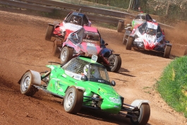 Robusni buggyji u borbi za pozicije 