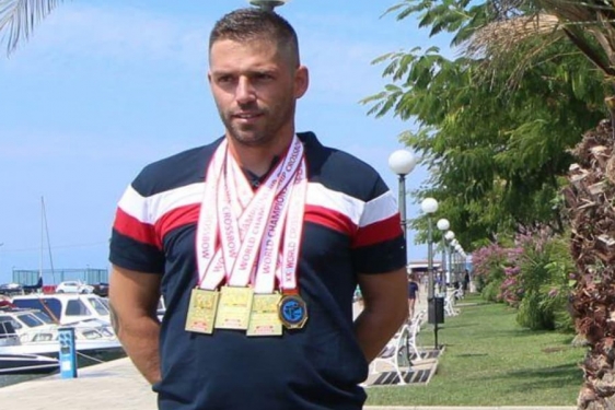 Andrej Krstinić 