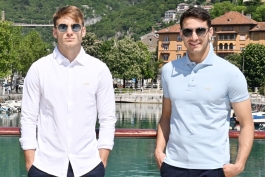 HNK Rijeka ponudio zanimljivi asortiman odjeće u svom fun-shopu