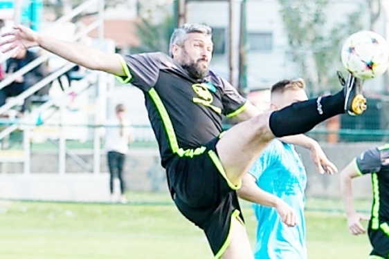 Marijan Tomić u dresu Vihora
