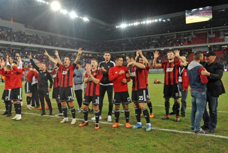 Filip Dangubić i suigrači slave nakon eliminacije ljubljanske Olimpije 