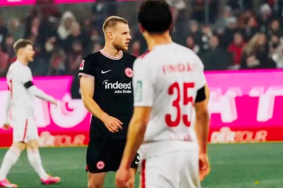 Hrvoje Smolčić (Eintracht)
