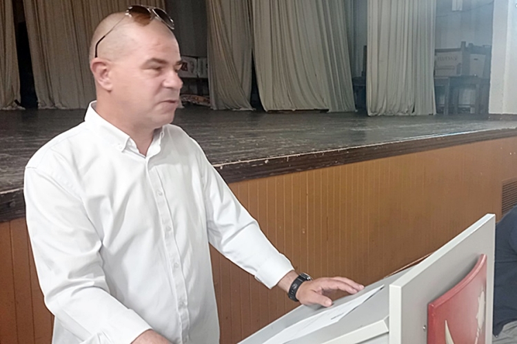 Damir Batarelo, proedsjednik na odlasku