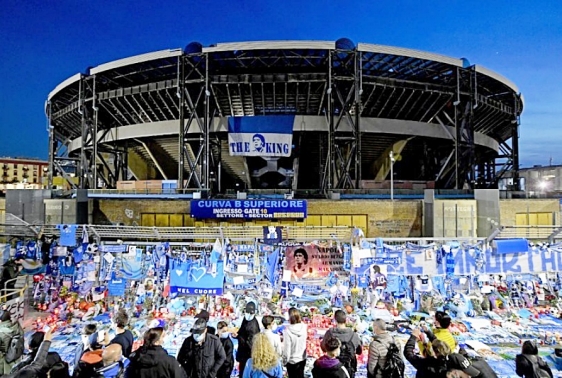 Napoli i Real Sociedad prvi igraju na stadionu Armando Diego Maradona