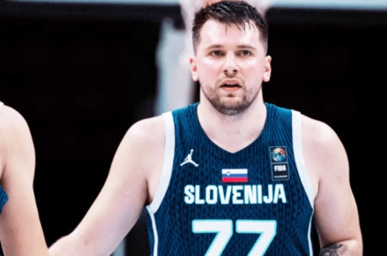 Luka Dončić predvodio Sloveniju  u uvjerljivoj pobjedi, Hrvatska prva u skupini