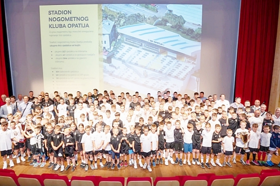 Održana prezentacija projekta novog opatijskog nogometnog stadiona