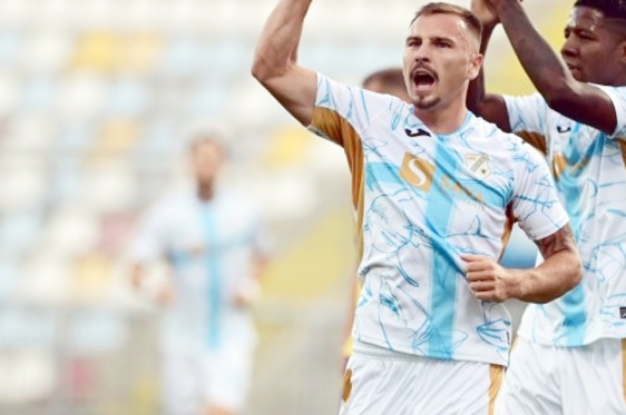 Denis Bušnja
