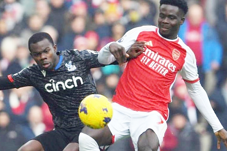 Premierliga: Arsenal uvjerljivom pobjedom zadržao priključak
