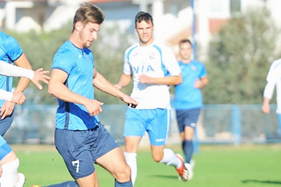 Adrian Zeko stigao u Cres iz Krka