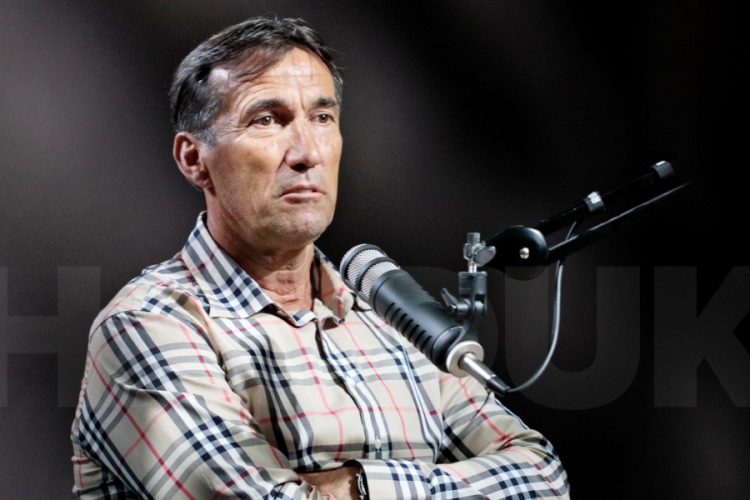 Zlatko Vujović