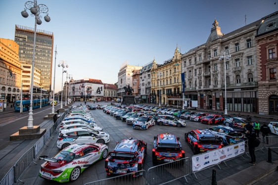 Najbolji reli automobili na svijetu parkirani na središnjem zagrebačkom trgu
