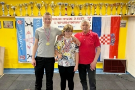 Tonka Baričević i Mario Malinić osvojili zlata na državnom prvenstvu u dizanju utega