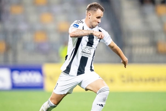 Robert Murić u dresu Mure