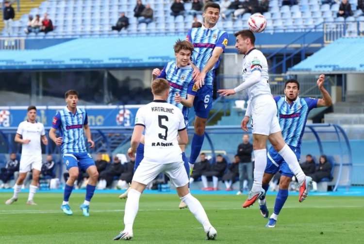 Lokomotiva pobijedila Slaven Belupo u  utakmici odigranoj na Maksimiru