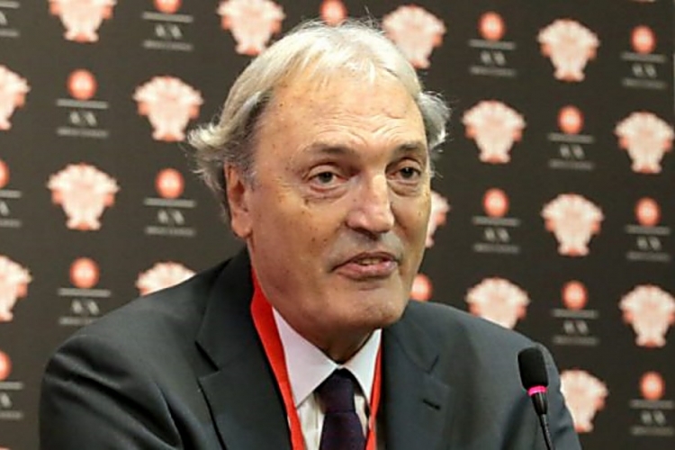  Dino Meneghin