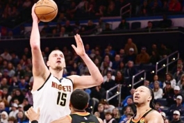 Sjajni Nikola Jokić prevodio Nuggetse u pobjedi protiv Thundera