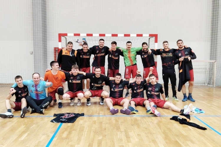 Lideri