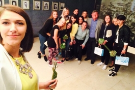 Ćamila Mičijević uslikala je selfie rukometašica s gradonačelnikom