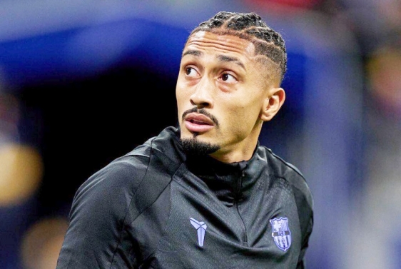 Raphina:  Mi smo pokradeni u ovom dvomeču na sramotan način!