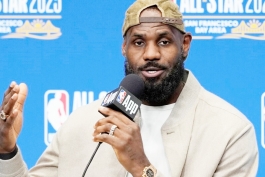 Pogledajte kako je LeBron James ponovo izazvao spekulacije o umirovljenju