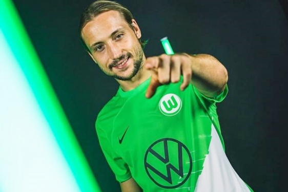 Wolfsburg objavio video, Lovro Majer se trebao ukazati čarolijom iza ručnika...