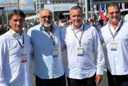 Marijan Kustić, Damir Mišković i Zlatko Dalić predstavljali HNS na mimohodu u Zagrebu