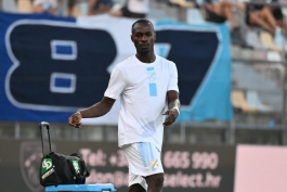 Radomir Đalović utakmicu počeo u zatvorenijoj varijanti s dvojicom debitanata