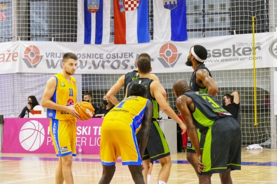 Premijer liga: Košarkaški Adria Oil Škrljeva ostvarili treću uzastopnu pobjedu