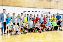 Riječka rukometna selekcija odigrala u Opatiji utakmicu protiv mađarskih vršnjaka