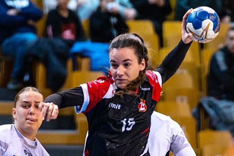 Nika Pleše
