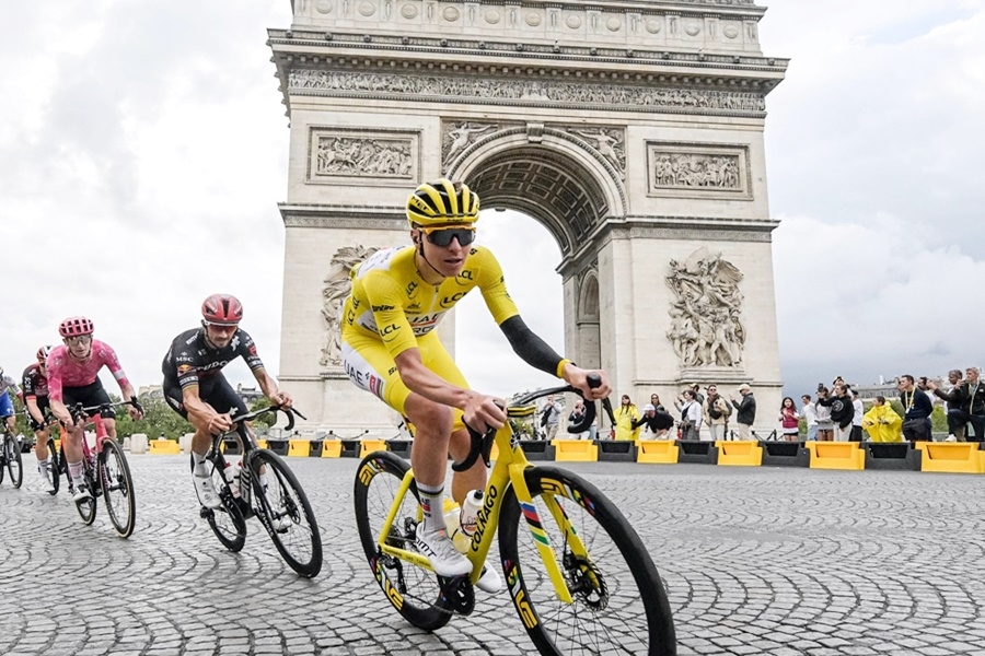 Tadej Pogačar četvrti put u karijeri osvojio Tour de France