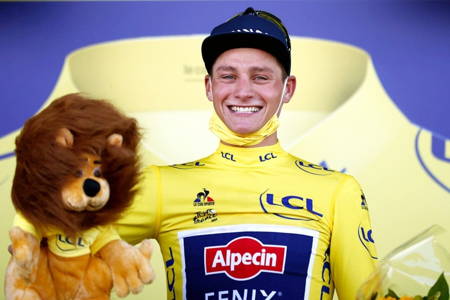 Tour de France: Mathieu van der Poelu druga etapa, Cofidisu ukradeno 11 bicikala